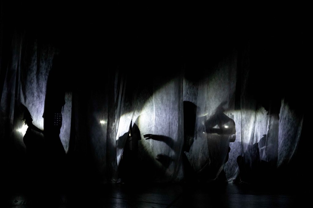 c9e4c163-890f-4343-bcc3-c9317deb7709