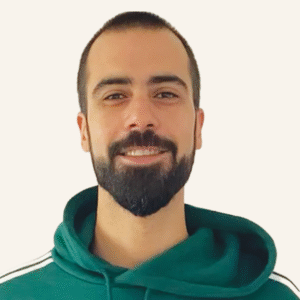 imagem do professor de educação física da escola Academia Luísa Todi